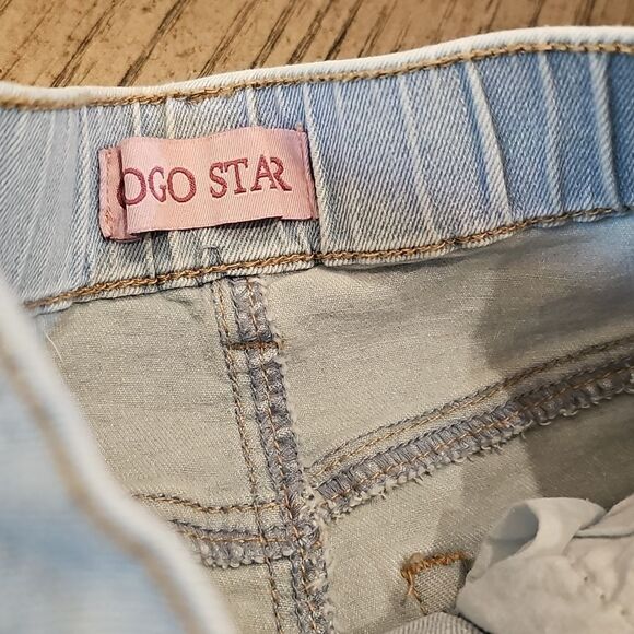 Gogo Star Graphic Jeans Size 6 Never Worn - Picture 5 of 12